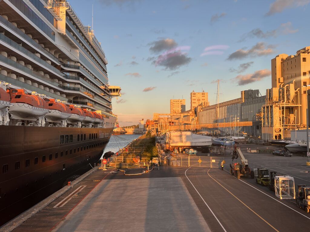 holland america nieuw statendam in port