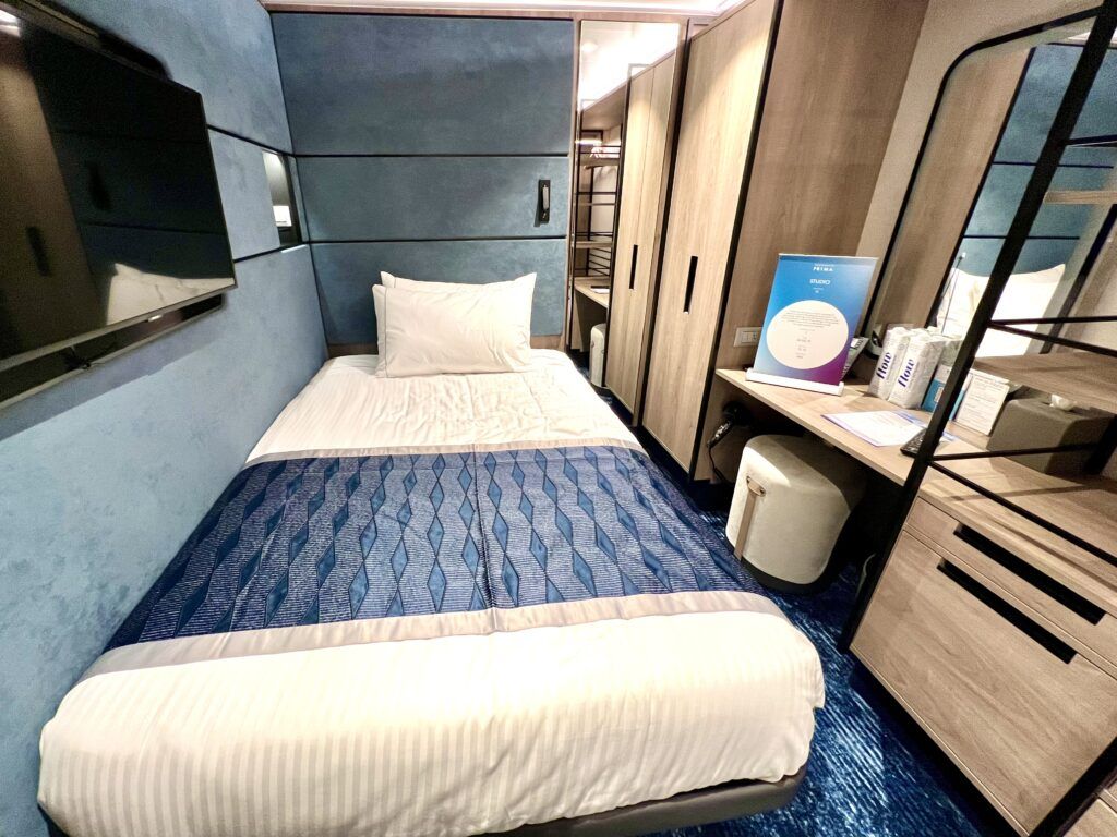 Complete Guide to Cruising Solo: What Solo Cruisers Need to Know About Cruising Single